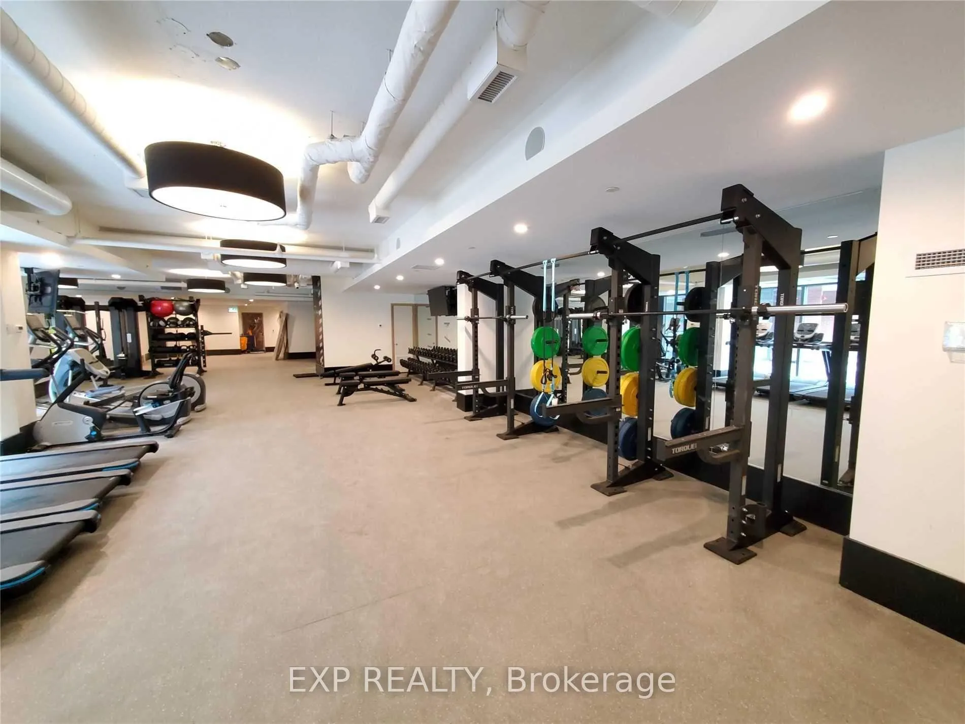 Photo 29 of Unit 813, 38 Iannuzzi Street, Toronto, Niagara — HOMEH