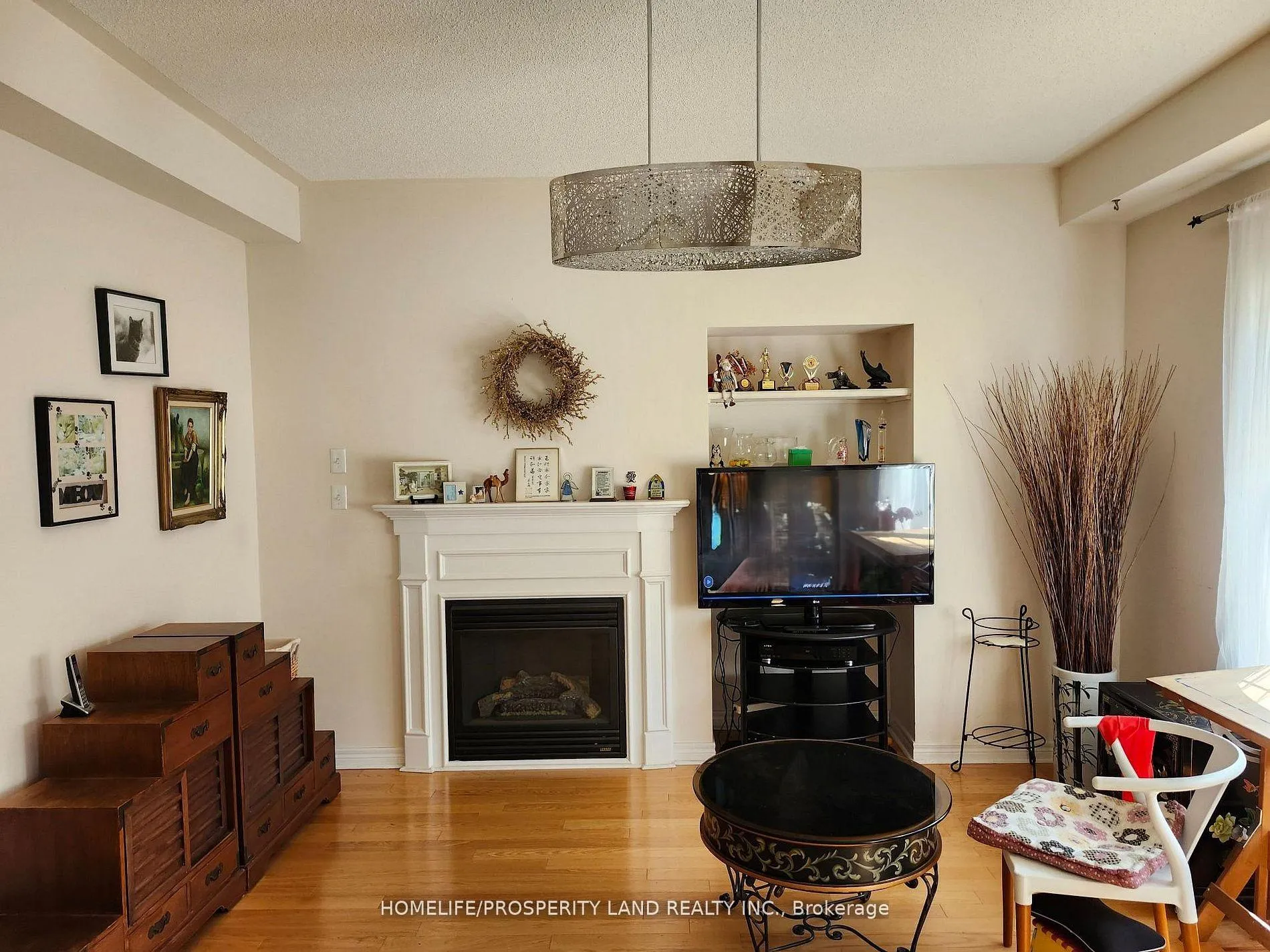 Photo 9 of 25 Olivia Drive, Markham, Berczy — HOMEH
