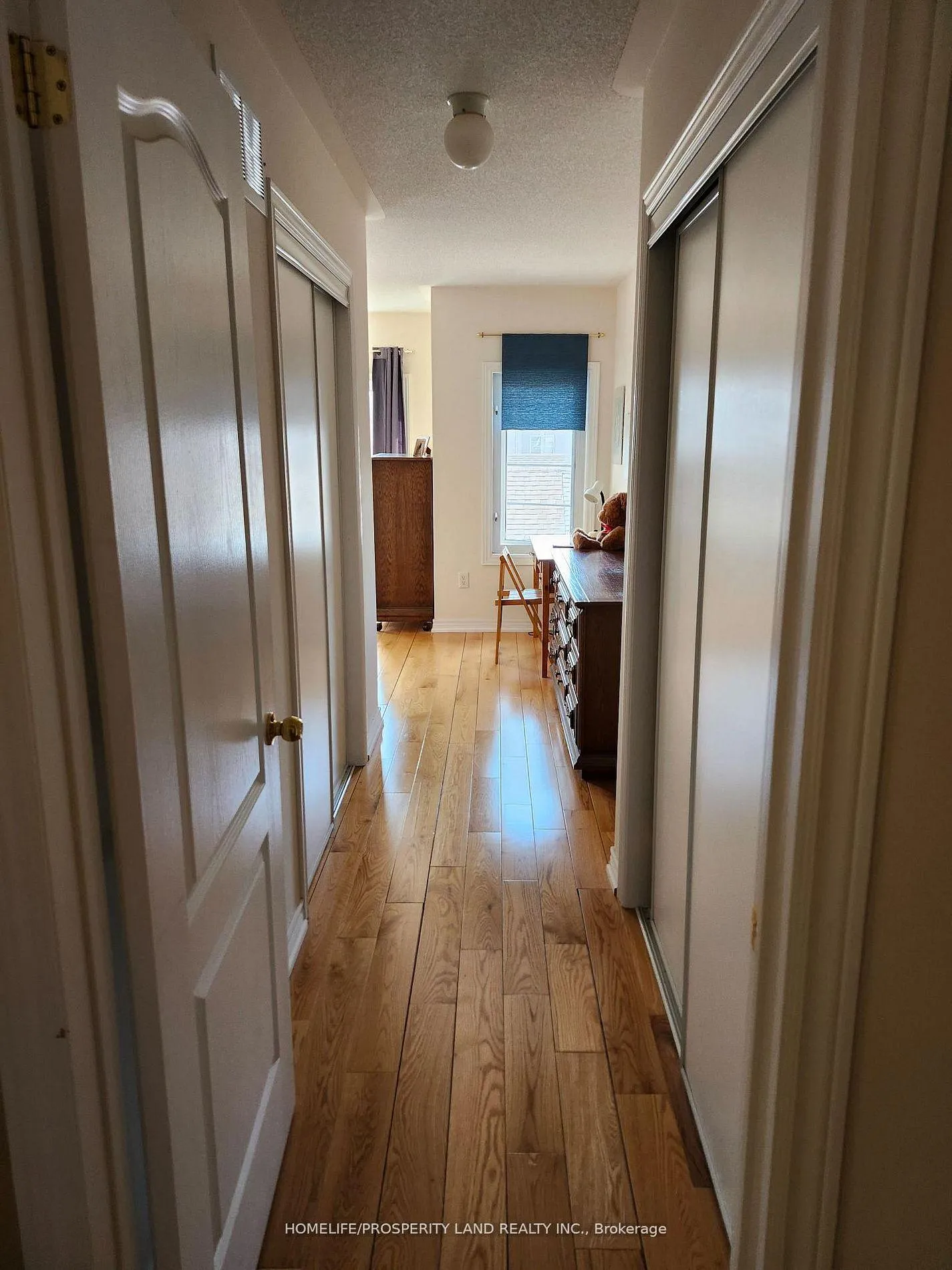 Photo 12 of 25 Olivia Drive, Markham, Berczy — HOMEH