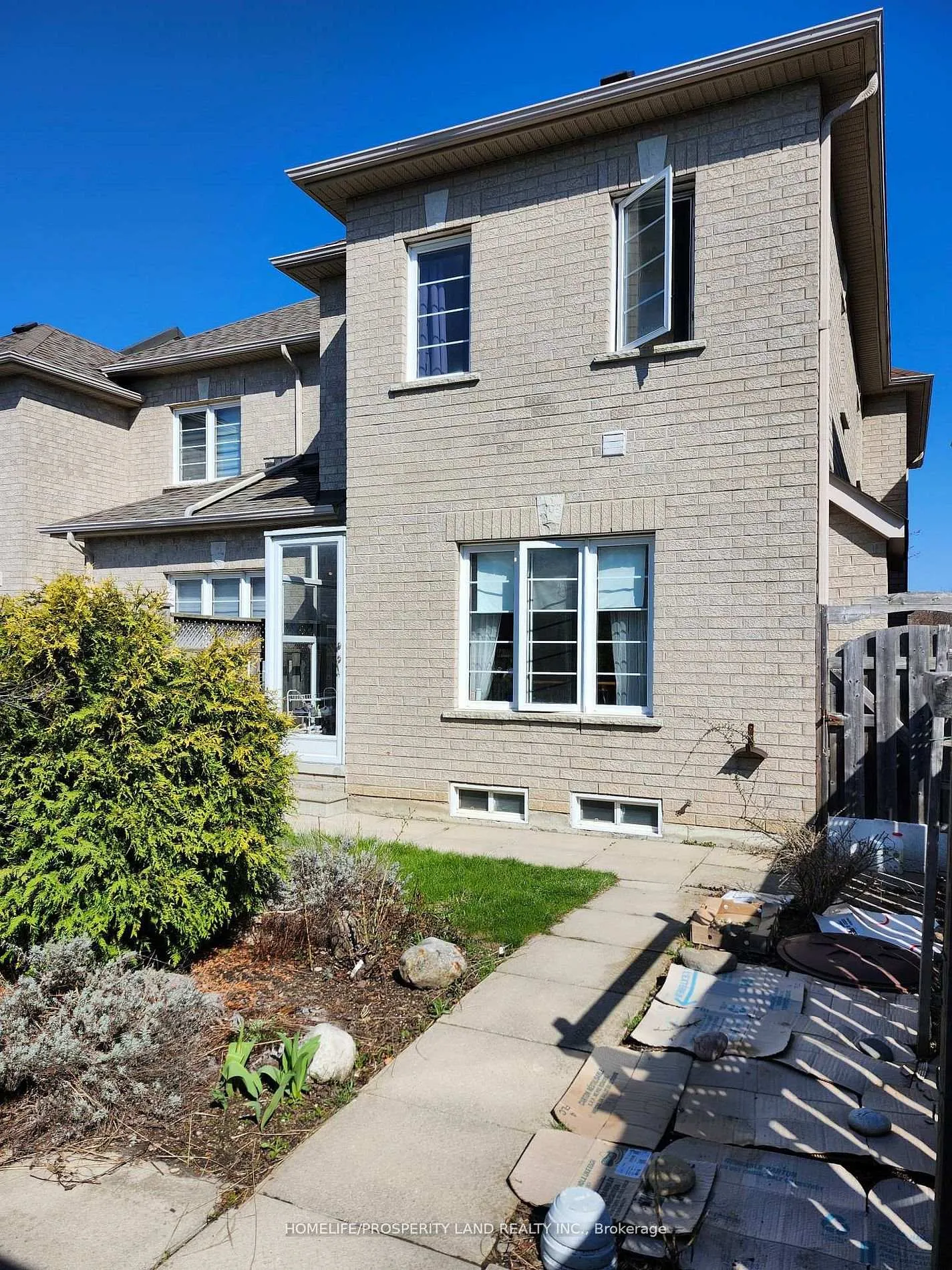 Photo 25 of 25 Olivia Drive, Markham, Berczy — HOMEH