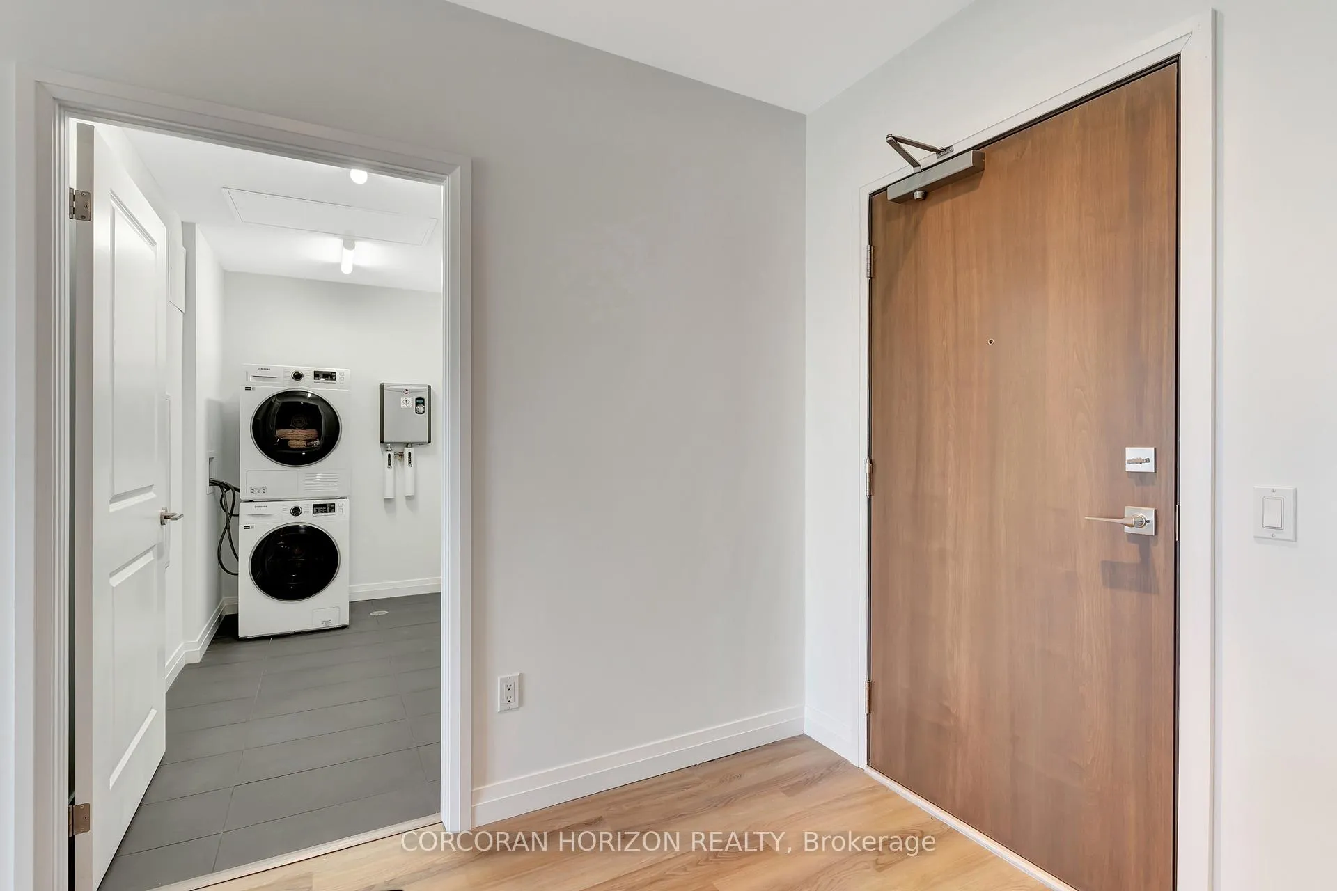 Photo 3 of Unit 206, 525 New Dundee Road, Kitchener — HOMEH