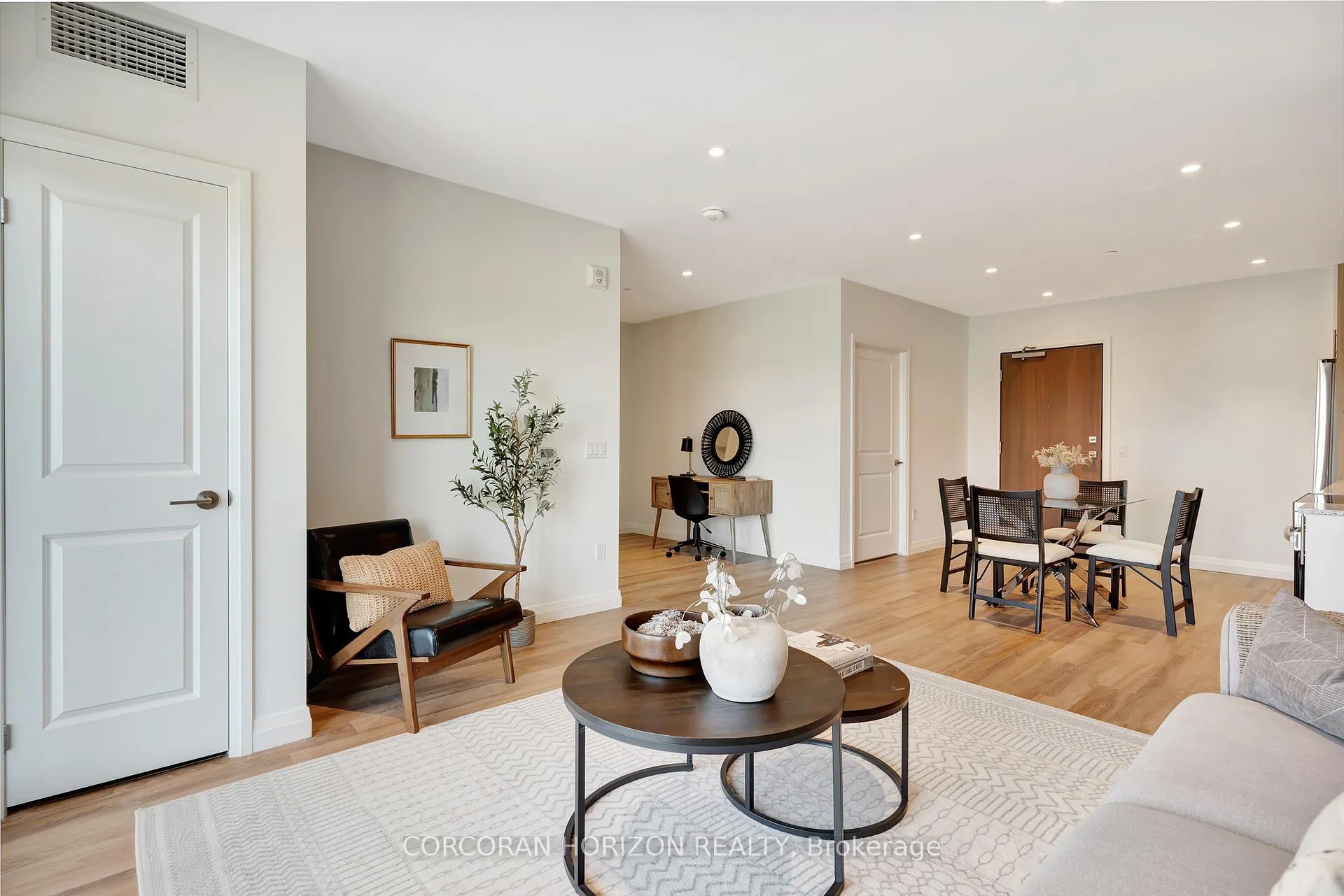 Photo 9 of Unit 206, 525 New Dundee Road, Kitchener — HOMEH