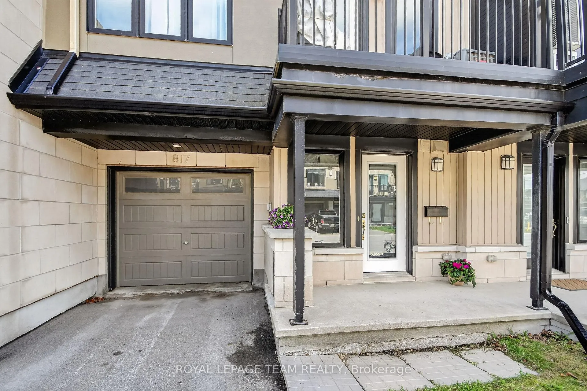 Photo 3 of 817 Element Private, Ottawa, Kanata - Emerald Meadows/Trailwest — HOMEH