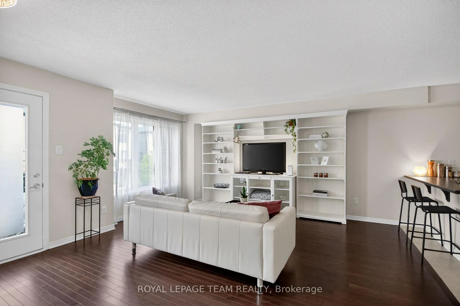 Photo 11 of 817 Element Private, Ottawa, Kanata - Emerald Meadows/Trailwest — HOMEH