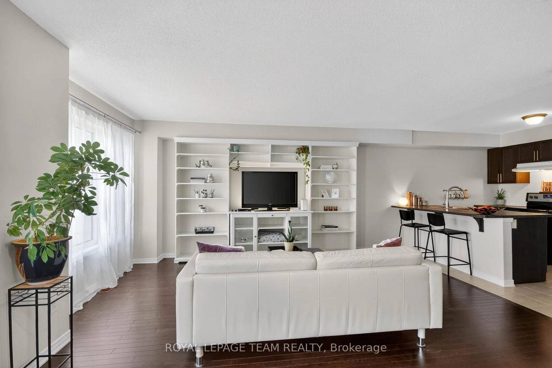 Photo 12 of 817 Element Private, Ottawa, Kanata - Emerald Meadows/Trailwest — HOMEH