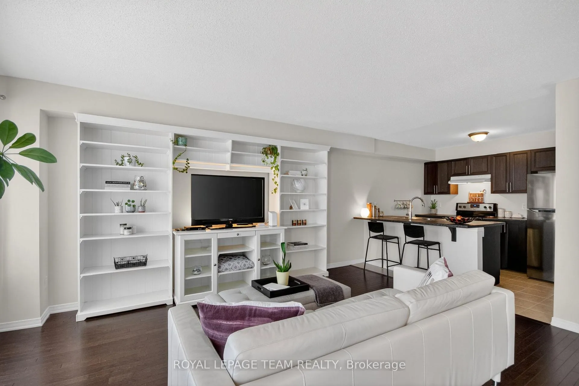 Photo 13 of 817 Element Private, Ottawa, Kanata - Emerald Meadows/Trailwest — HOMEH
