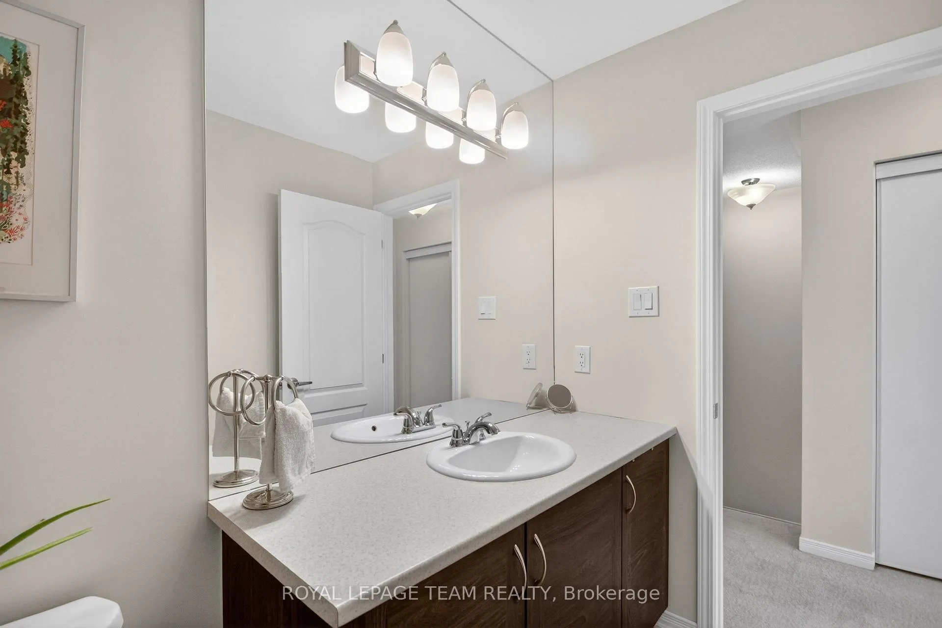 Photo 33 of 817 Element Private, Ottawa, Kanata - Emerald Meadows/Trailwest — HOMEH