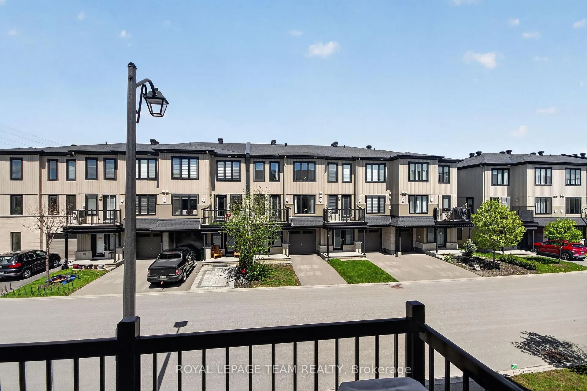 Photo 37 of 817 Element Private, Ottawa, Kanata - Emerald Meadows/Trailwest — HOMEH