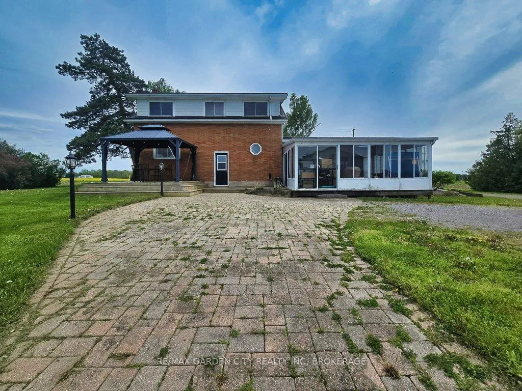Photo 8 of 2345 Regional Rd 69, Lincoln, Lincoln-Jordan/Vineland — HOMEH