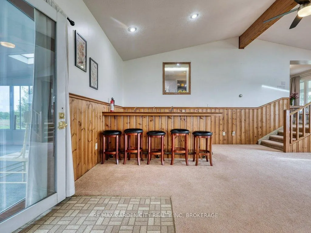 Photo 17 of 2345 Regional Rd 69, Lincoln, Lincoln-Jordan/Vineland — HOMEH