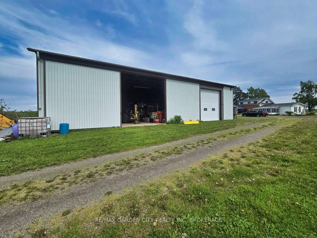 Photo 32 of 2345 Regional Rd 69, Lincoln, Lincoln-Jordan/Vineland — HOMEH