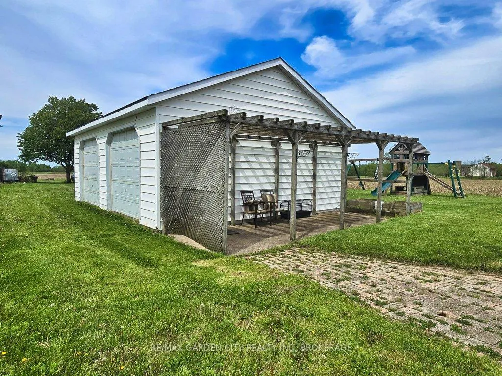 Photo 33 of 2345 Regional Rd 69, Lincoln, Lincoln-Jordan/Vineland — HOMEH