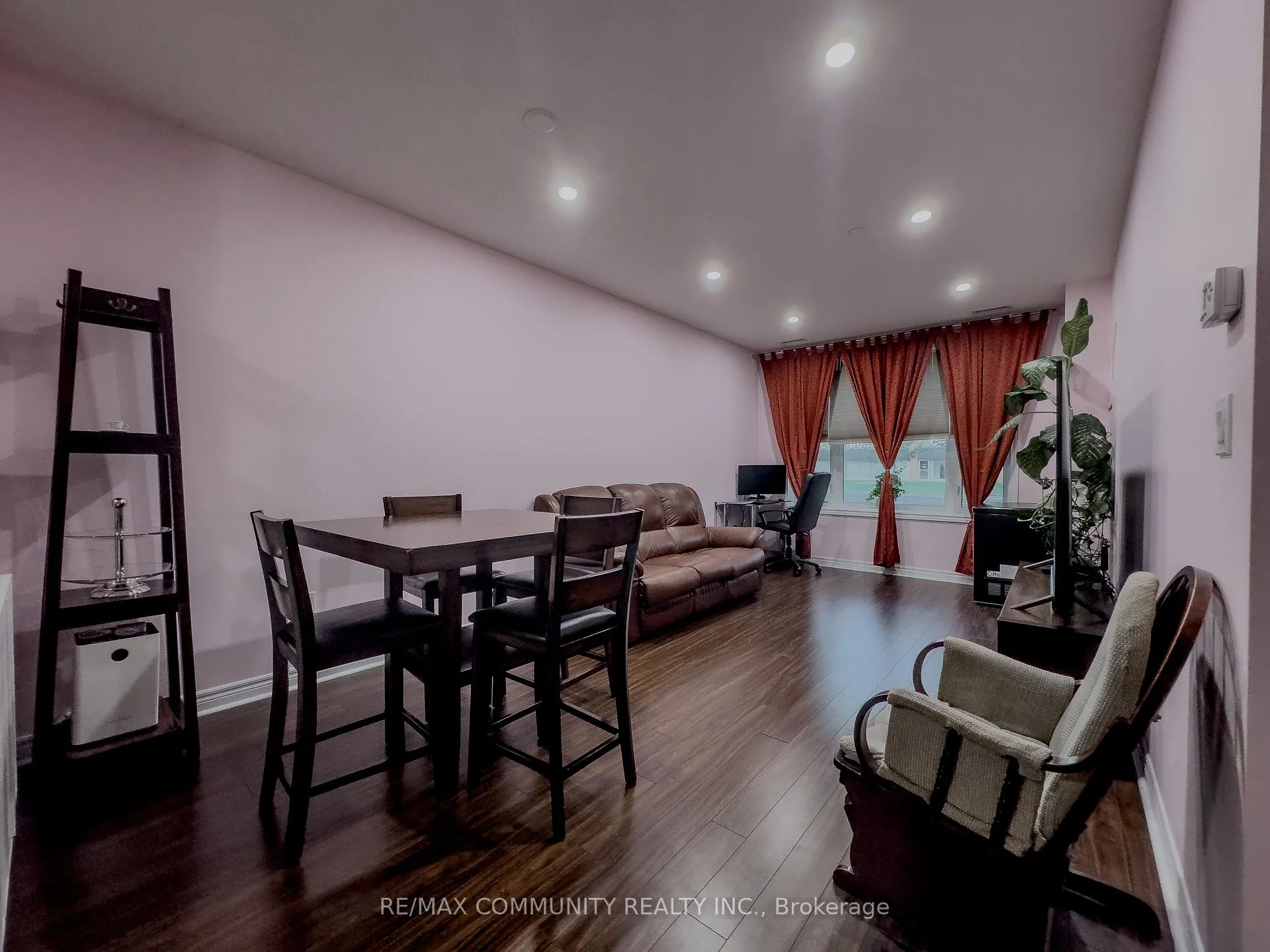 Photo 7 of Unit 121, 7400 Markham Road, Markham, Middlefield — HOMEH