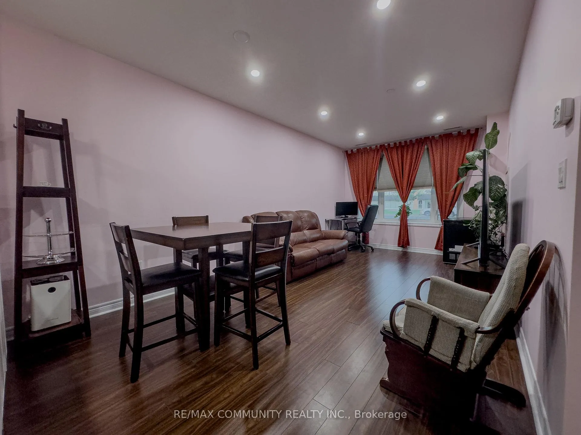 Photo 8 of Unit 121, 7400 Markham Road, Markham, Middlefield — HOMEH