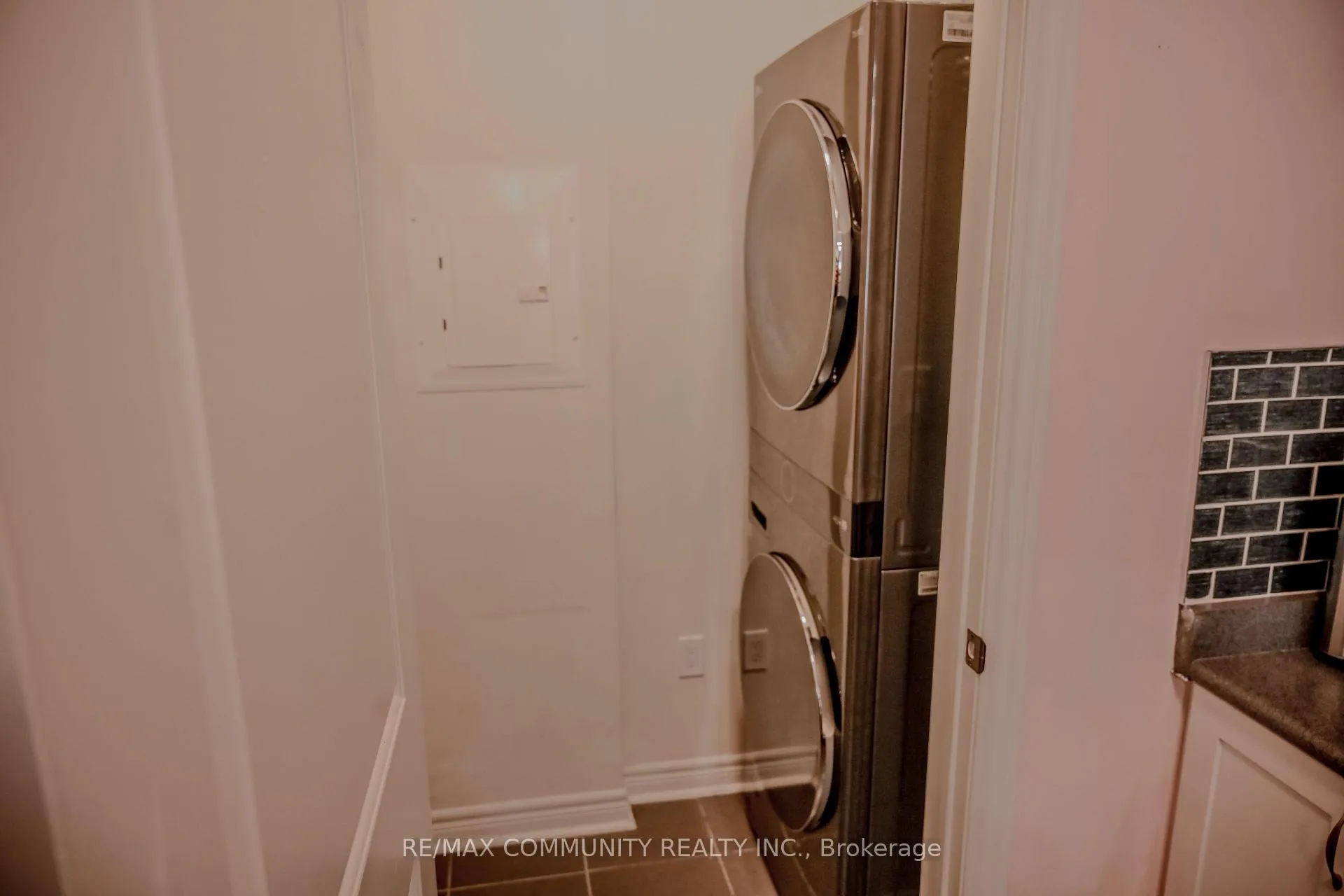 Photo 17 of Unit 121, 7400 Markham Road, Markham, Middlefield — HOMEH