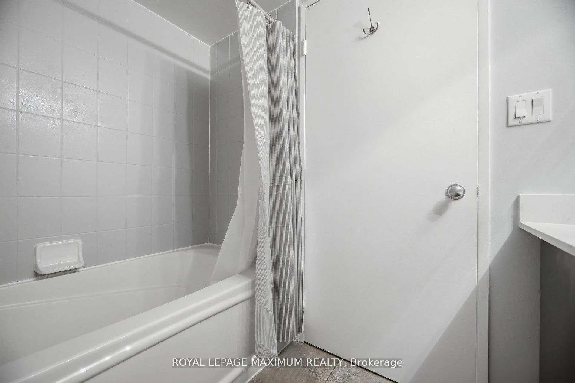 Photo 28 of Unit 508, 200 Manitoba Street, Etobicoke, Mimico — HOMEH