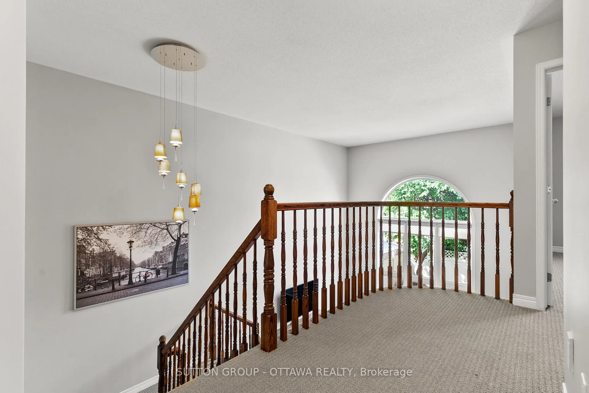 Photo 19 of 236 Colbert Crescent, Ottawa, Ridgemont — HOMEH