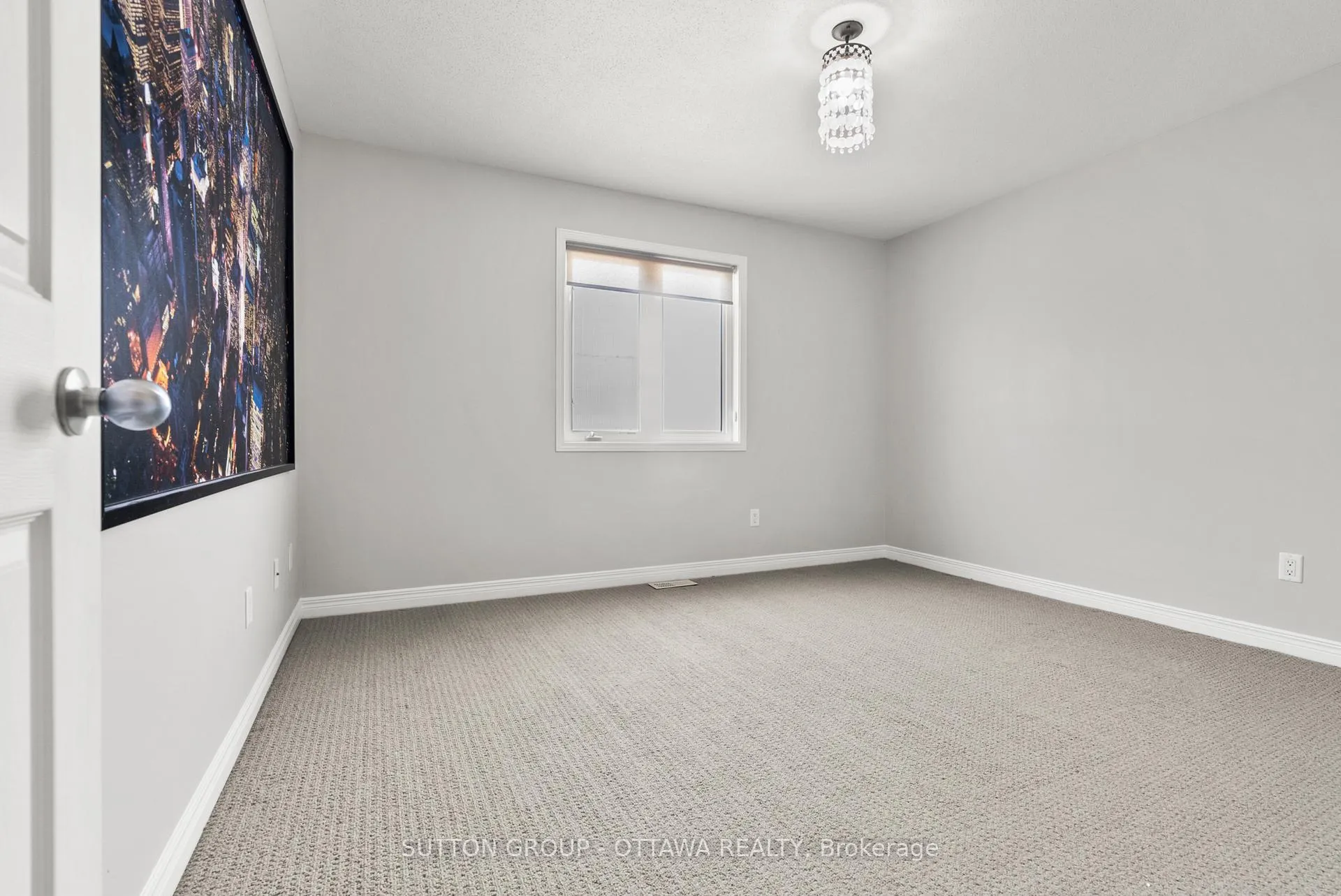 Photo 29 of 236 Colbert Crescent, Ottawa, Ridgemont — HOMEH