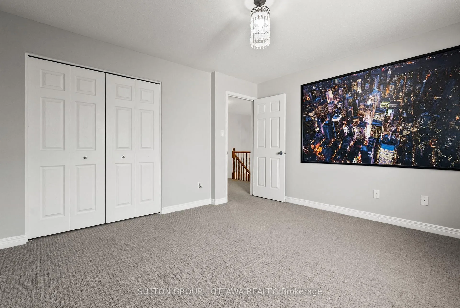 Photo 30 of 236 Colbert Crescent, Ottawa, Ridgemont — HOMEH
