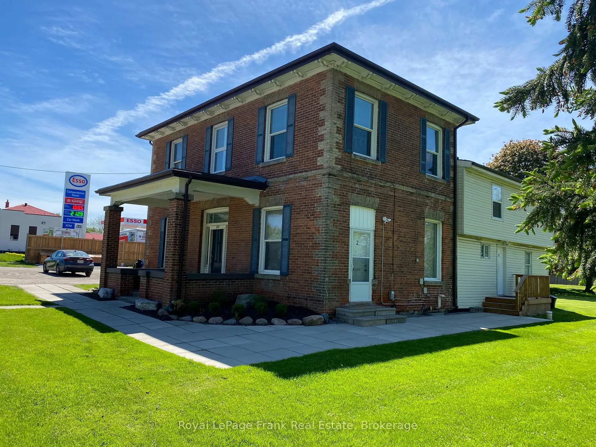 Photo 1 of Unit 9, 859 Dundas Street W, Whitby, Lynde Creek — HOMEH