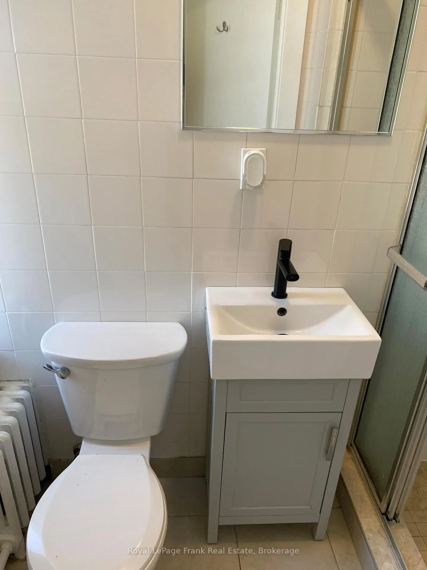 Photo 9 of Unit 9, 859 Dundas Street W, Whitby, Lynde Creek — HOMEH