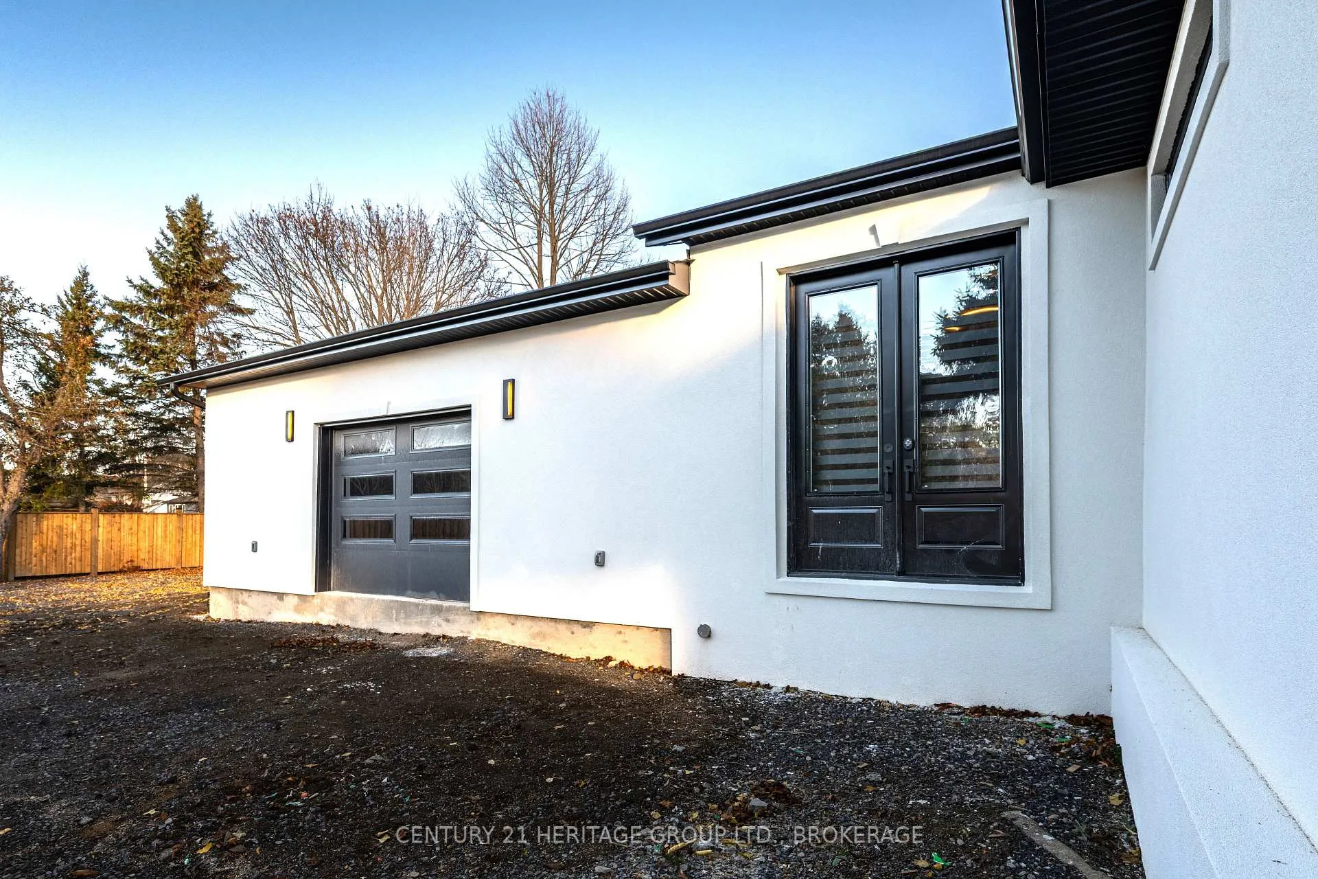 Photo 43 of 3 Windsor Street, Kingston, City Southwest — HOMEH