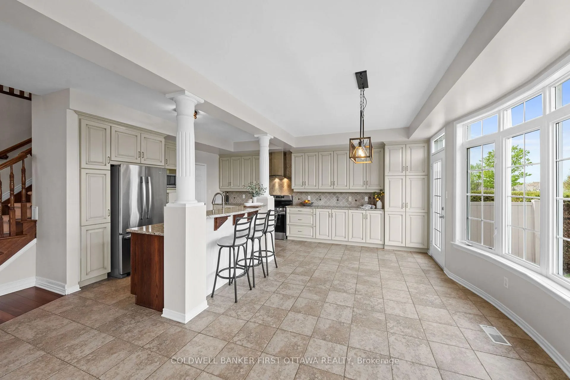 Photo 10 of 788 Kilbirnie Drive, Ottawa, Barrhaven - Stonebridge — HOMEH