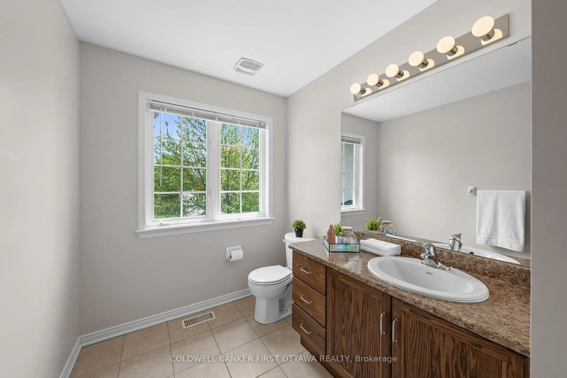 Photo 31 of 788 Kilbirnie Drive, Ottawa, Barrhaven - Stonebridge — HOMEH