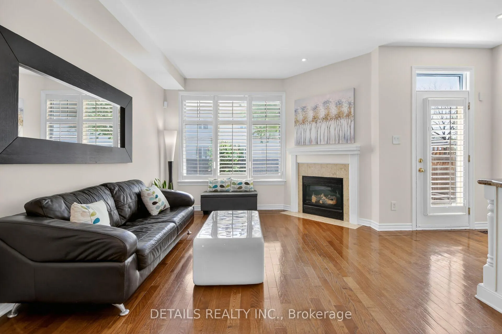 Photo 5 of 120 Waterbridge Drive, Ottawa, Barrhaven East — HOMEH