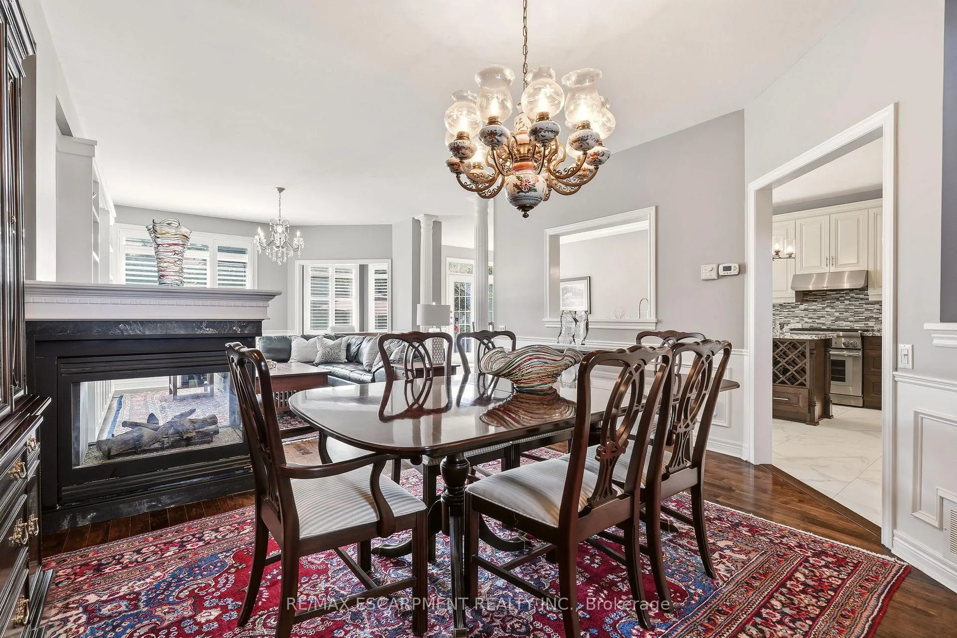 Photo 13 of 4163 Stonebridge Crescent, Burlington, Rose — HOMEH
