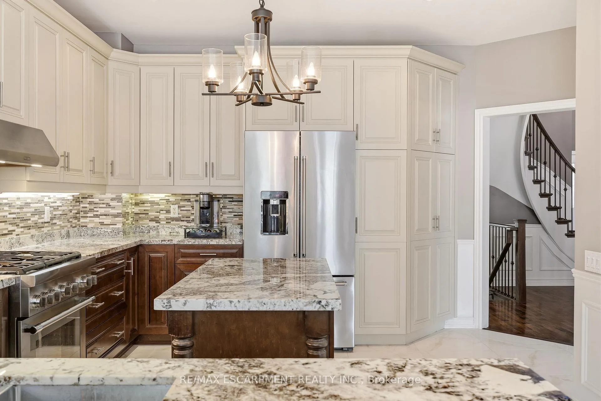 Photo 18 of 4163 Stonebridge Crescent, Burlington, Rose — HOMEH