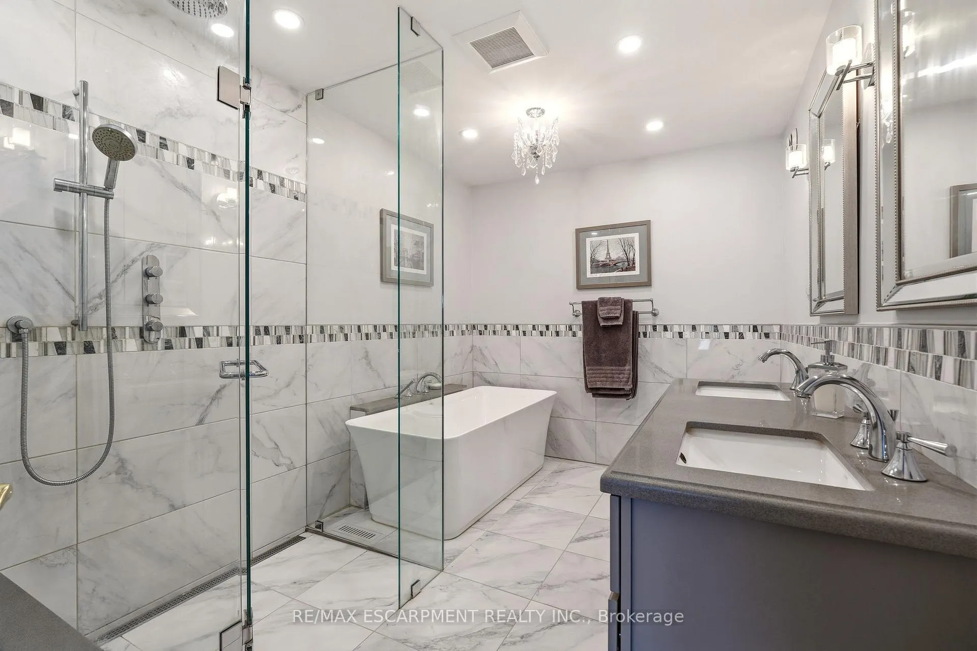 Photo 26 of 4163 Stonebridge Crescent, Burlington, Rose — HOMEH