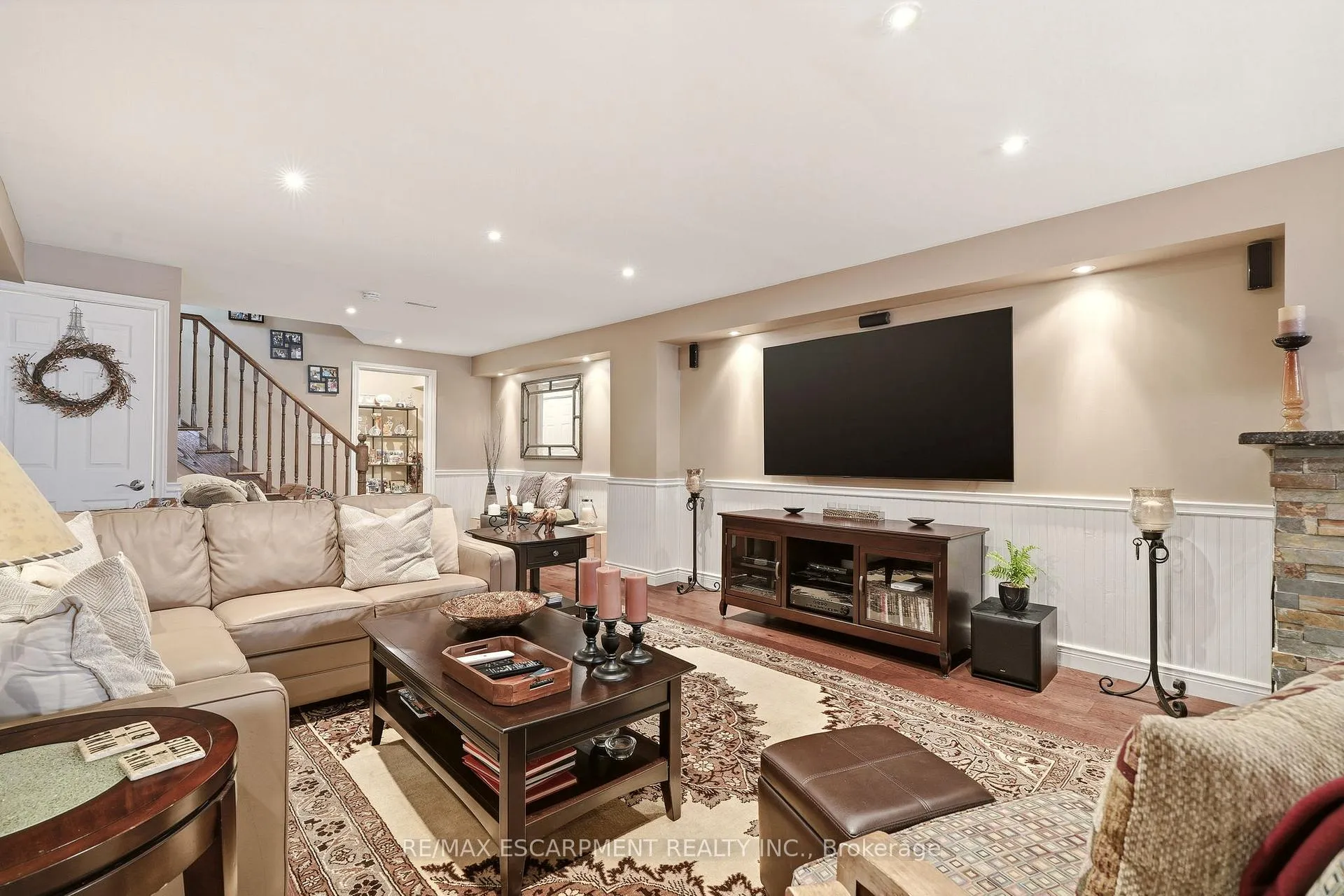 Photo 34 of 4163 Stonebridge Crescent, Burlington, Rose — HOMEH