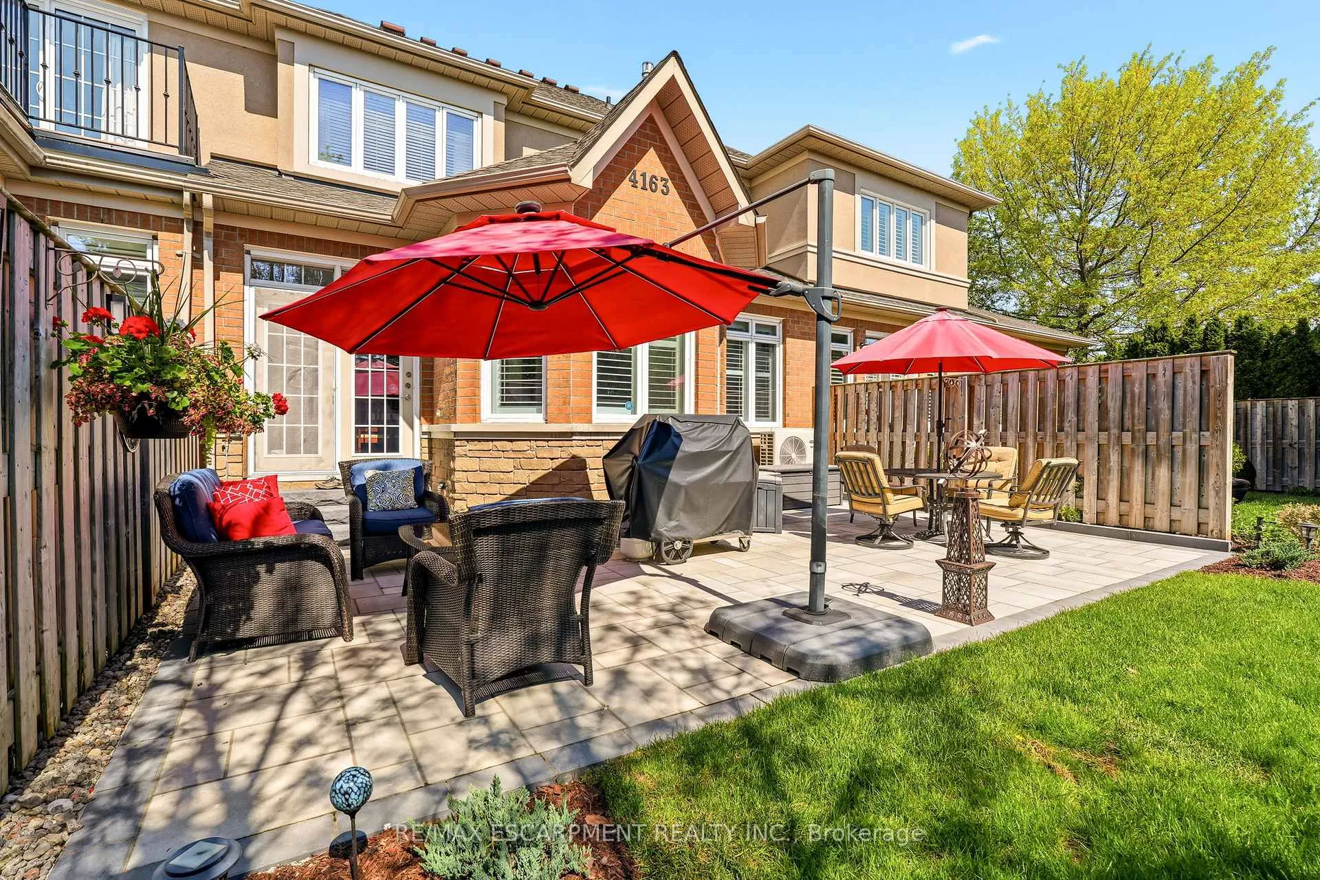 Photo 39 of 4163 Stonebridge Crescent, Burlington, Rose — HOMEH