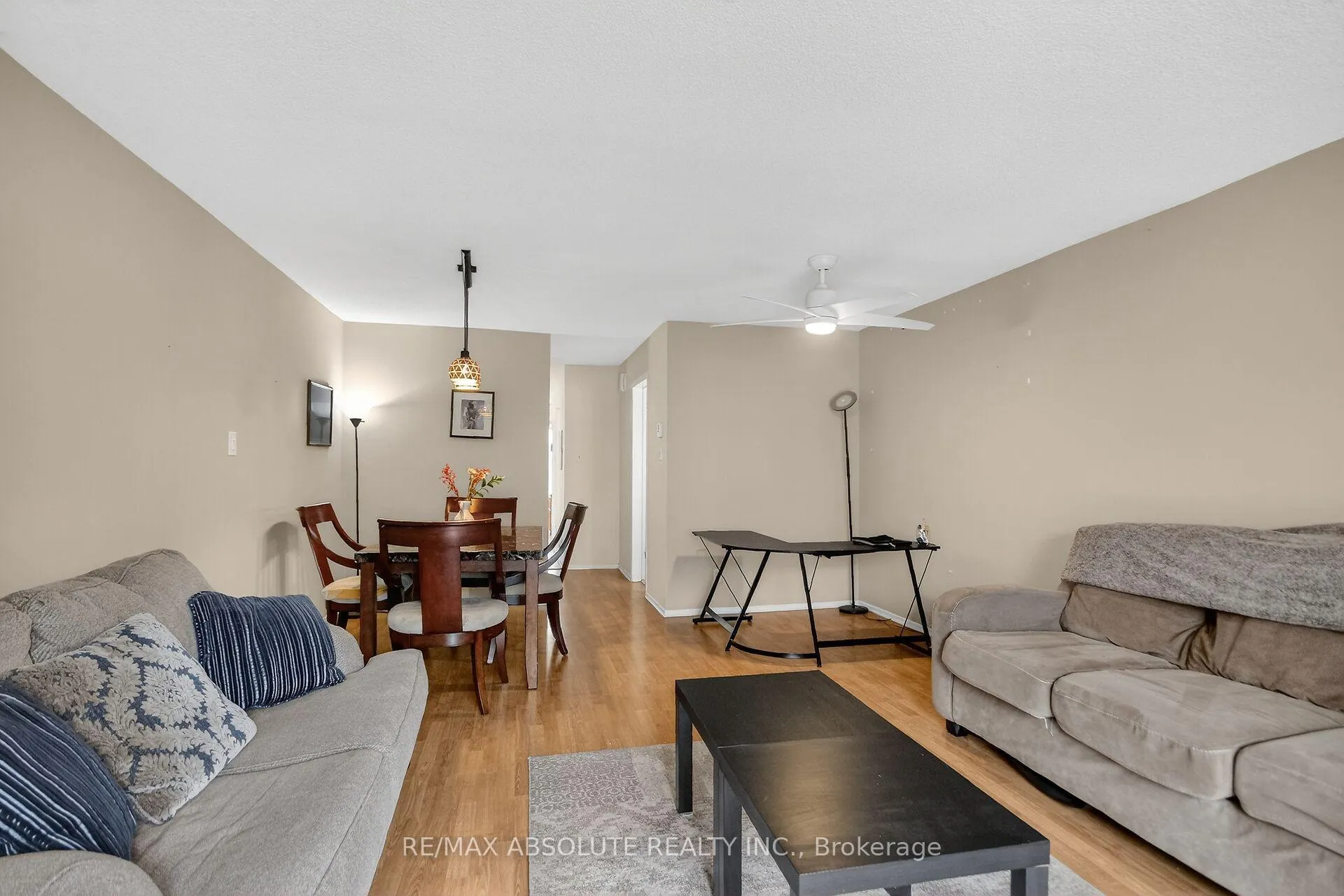 Photo 9 of 231 Harriot Private, Ottawa, Hunt Club Park/Greenboro — HOMEH