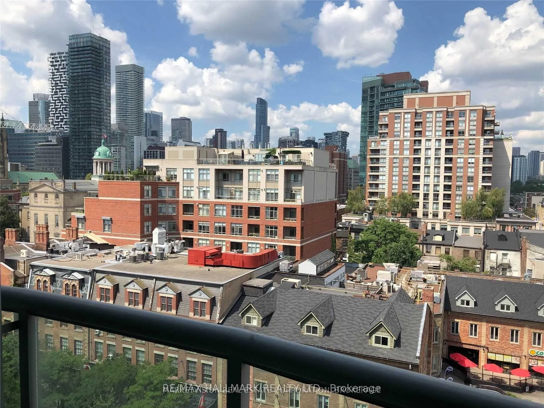 Photo 3 of Unit 1004, 109 Front Street E, Toronto, Moss Park — HOMEH