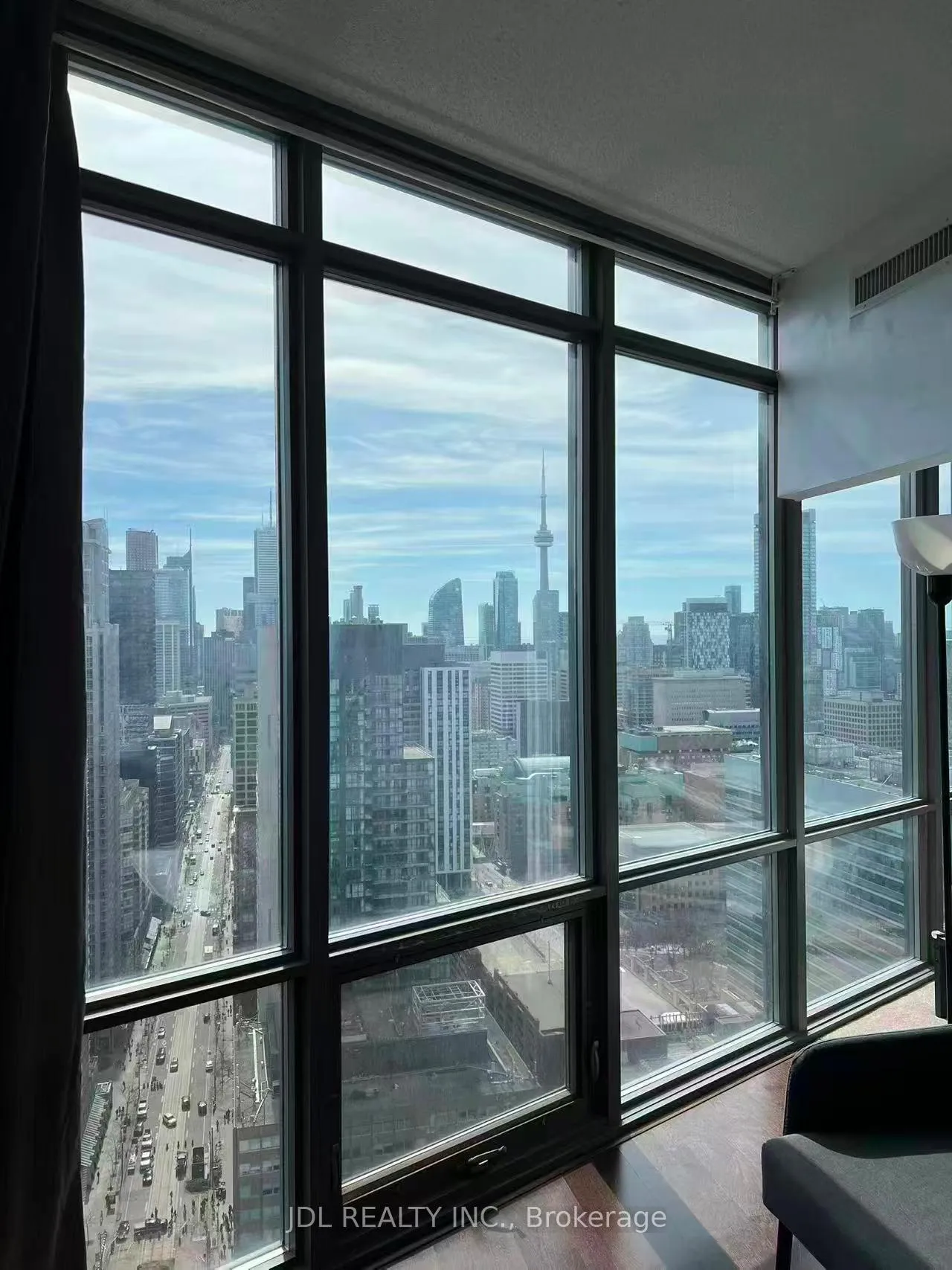 Photo 6 of Unit 3409, 832 Bay Street, Toronto, Bay Street Corridor — HOMEH