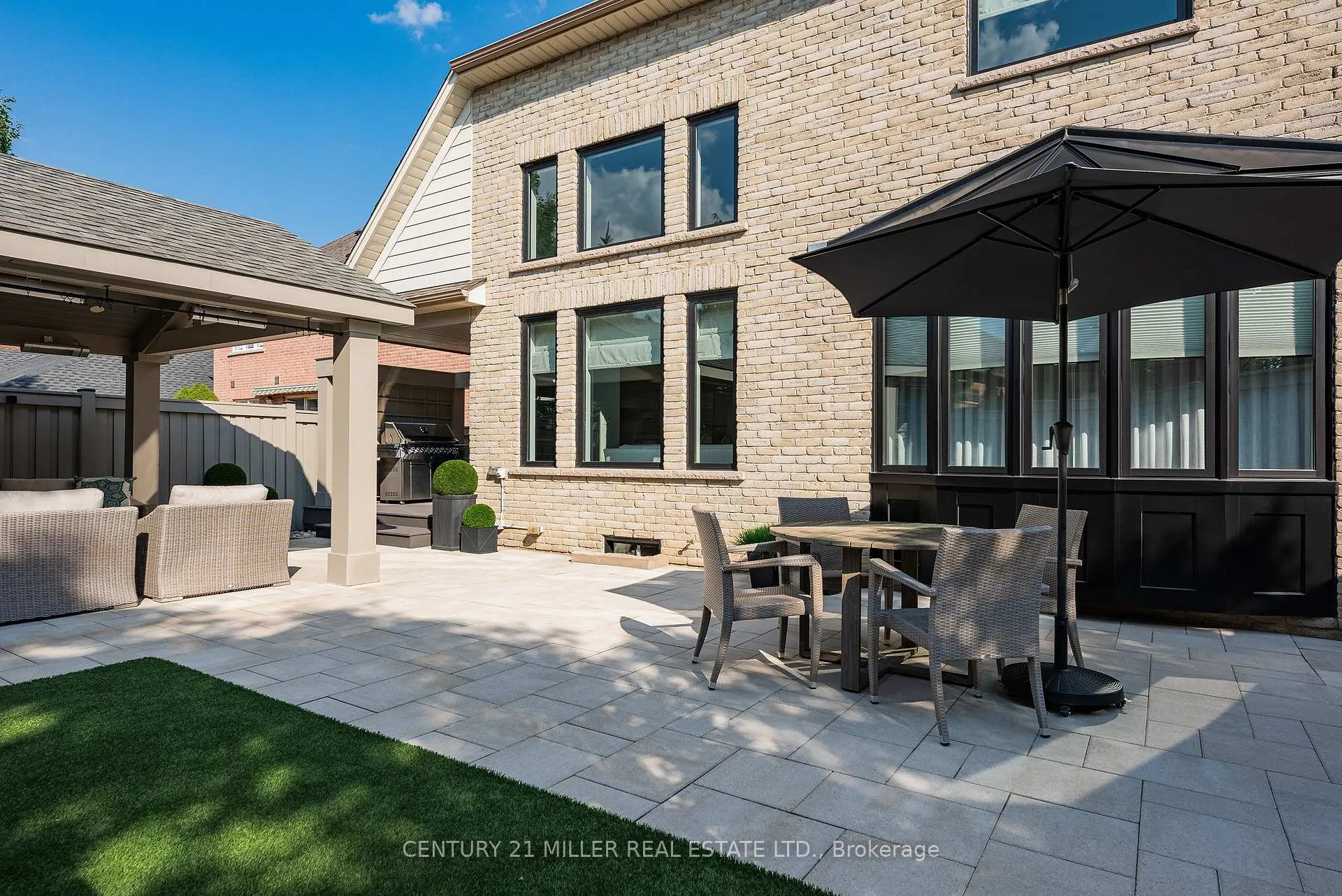 Photo 38 of 2201 Rochester Circle, Oakville, Bronte Creek — HOMEH