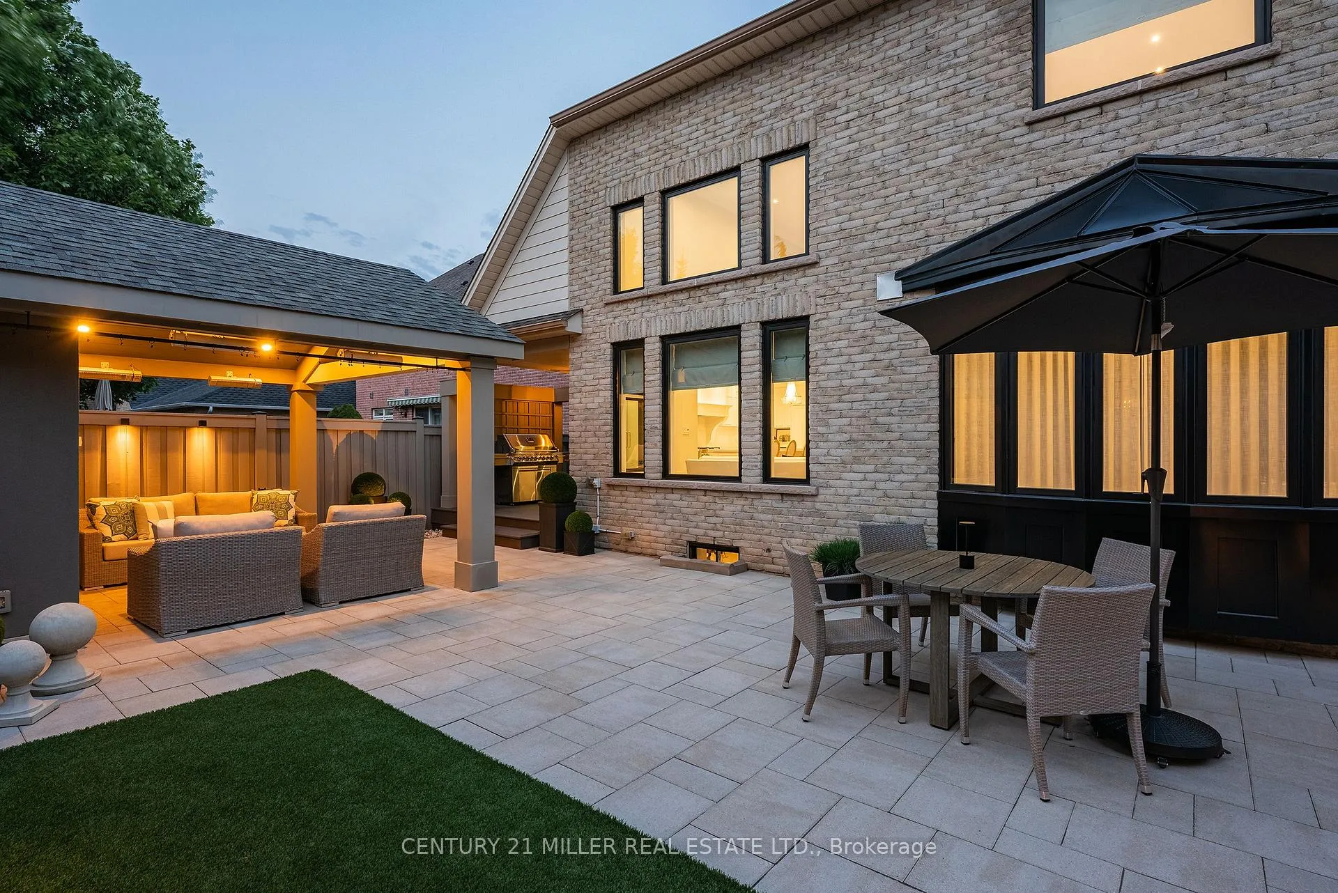 Photo 39 of 2201 Rochester Circle, Oakville, Bronte Creek — HOMEH