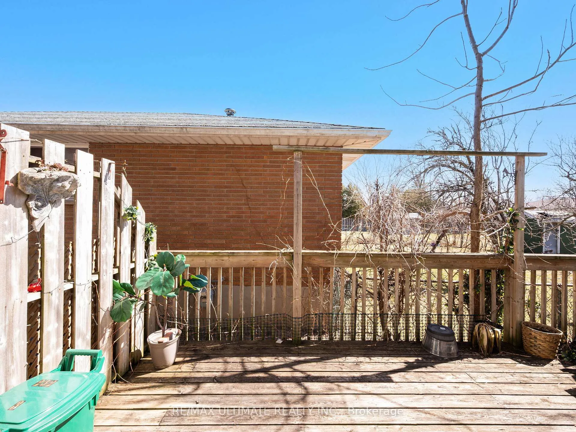 Photo 28 of Unit E, 252 Bertie Street E, Fort Erie, Central — HOMEH