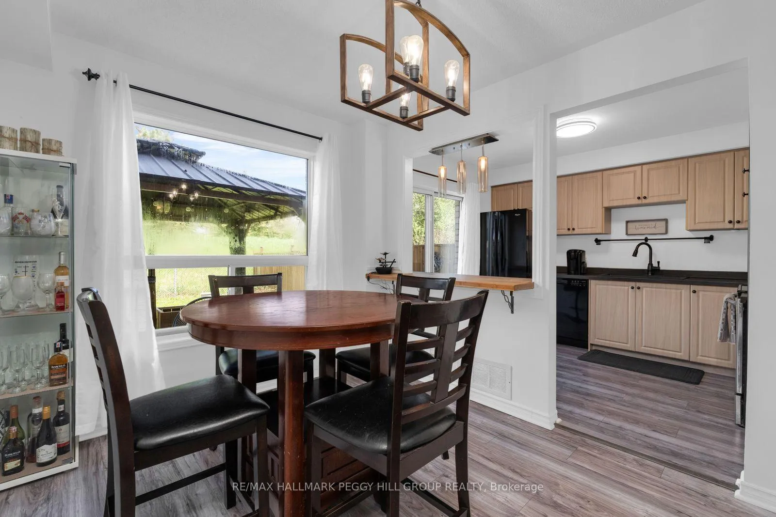 Photo 3 of 22 Gadwall Avenue, Barrie, Painswick South — HOMEH