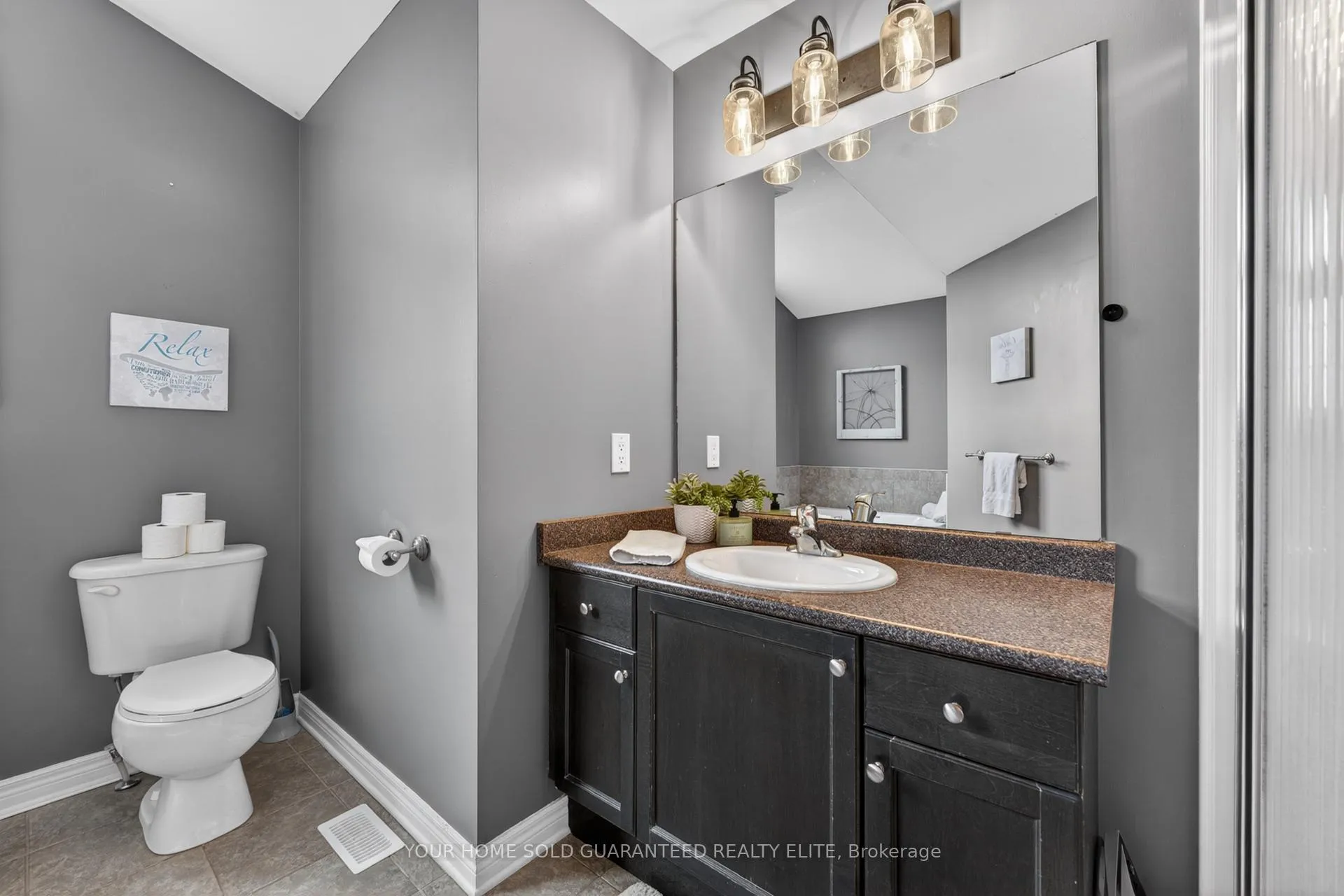 Photo 22 of 4071 Bush Crescent, Lincoln, Beamsville — HOMEH