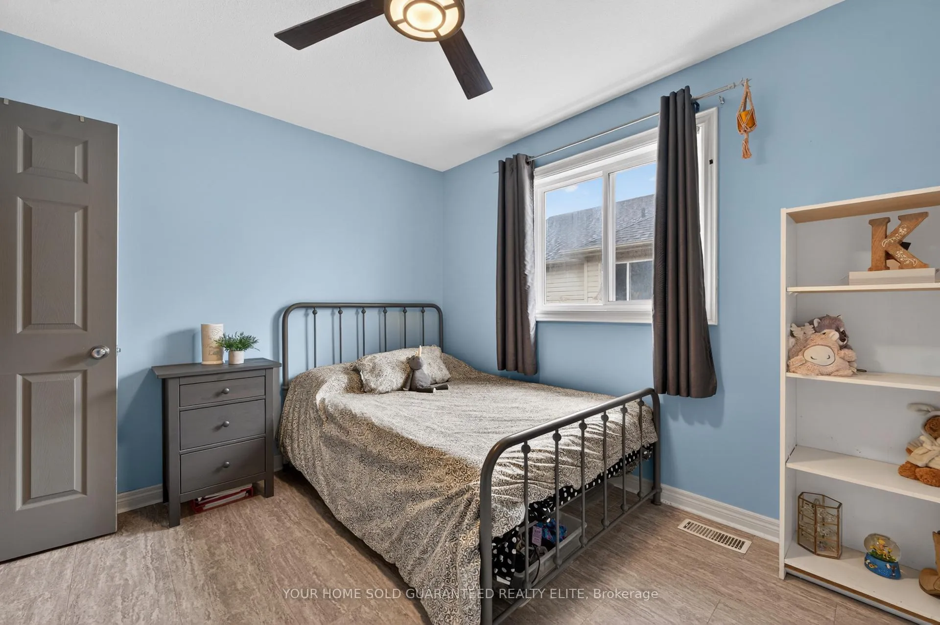 Photo 26 of 4071 Bush Crescent, Lincoln, Beamsville — HOMEH