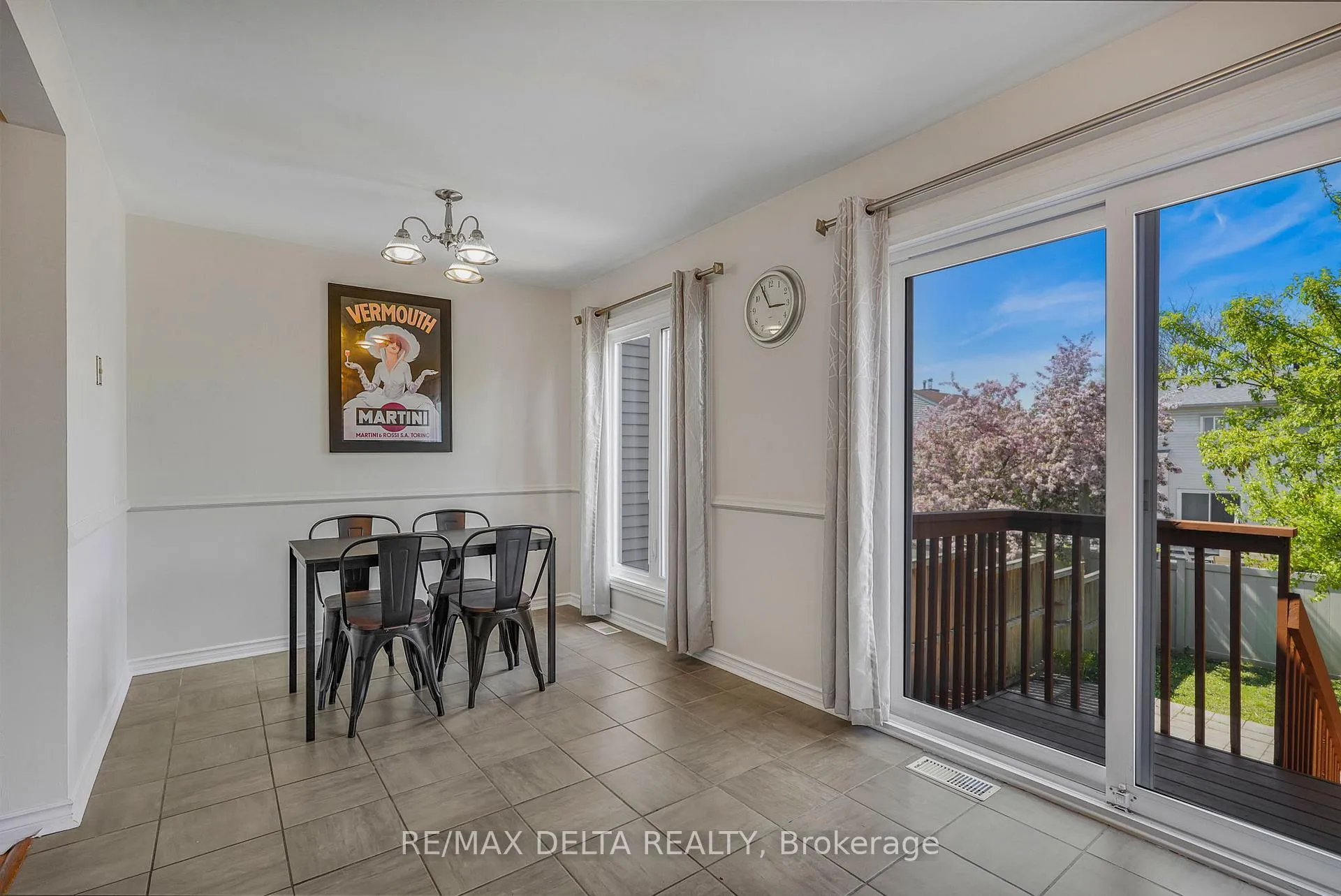 Photo 14 of 698 Brome Crescent, Ottawa, Fallingbrook/Ridgemount — HOMEH