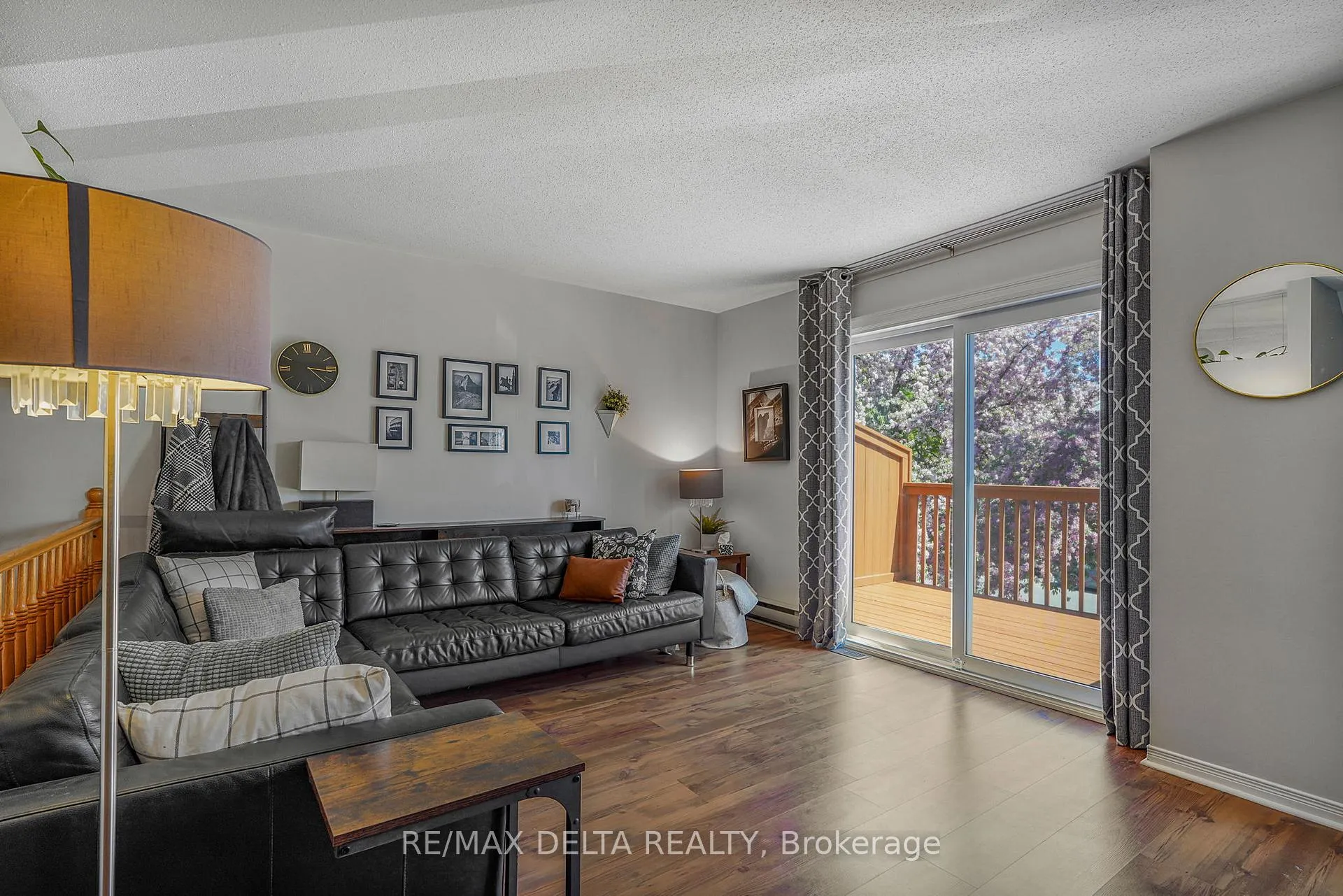 Photo 16 of 698 Brome Crescent, Ottawa, Fallingbrook/Ridgemount — HOMEH