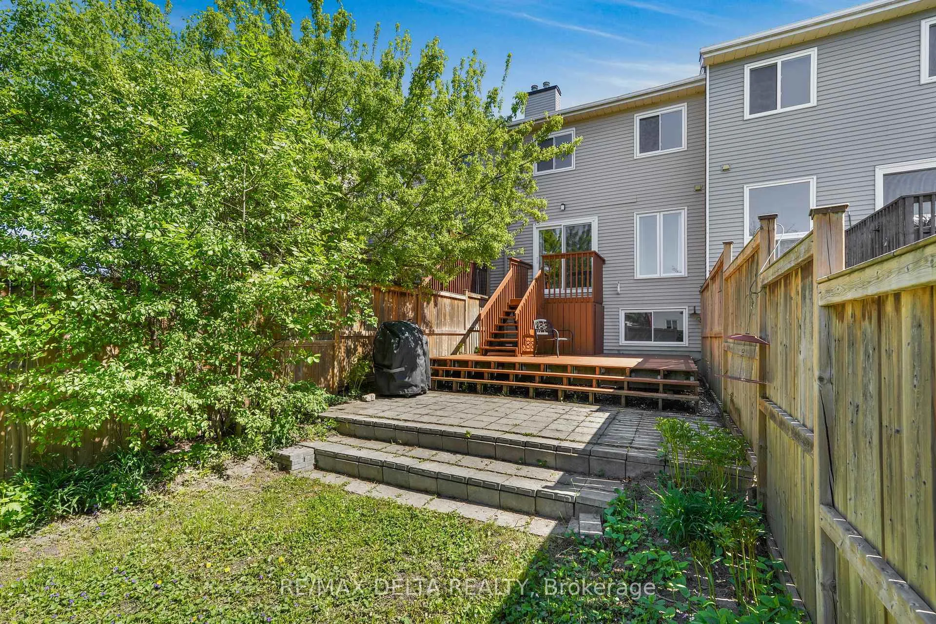 Photo 33 of 698 Brome Crescent, Ottawa, Fallingbrook/Ridgemount — HOMEH