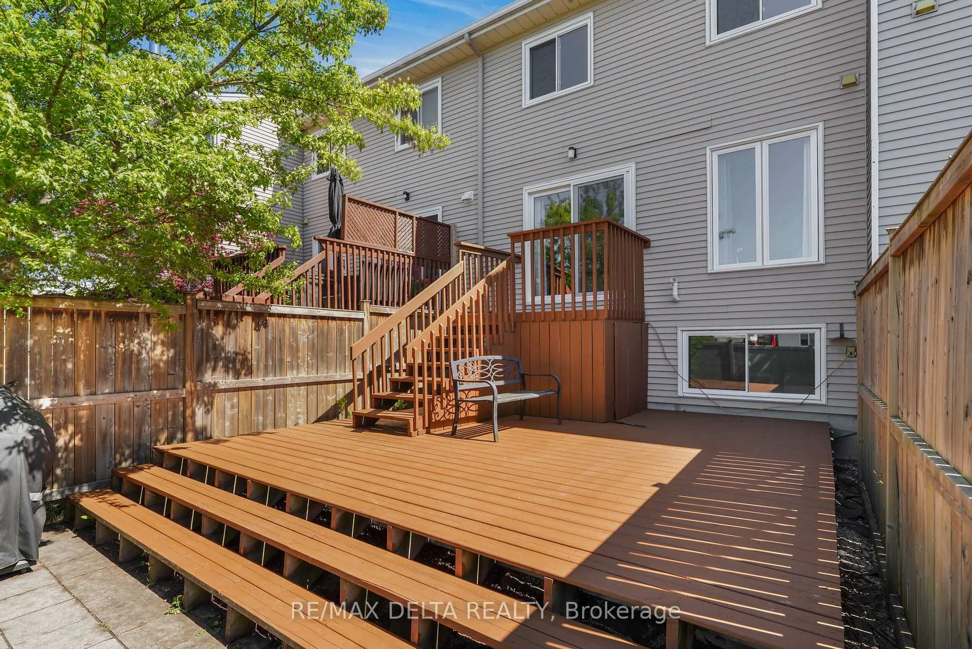 Photo 35 of 698 Brome Crescent, Ottawa, Fallingbrook/Ridgemount — HOMEH
