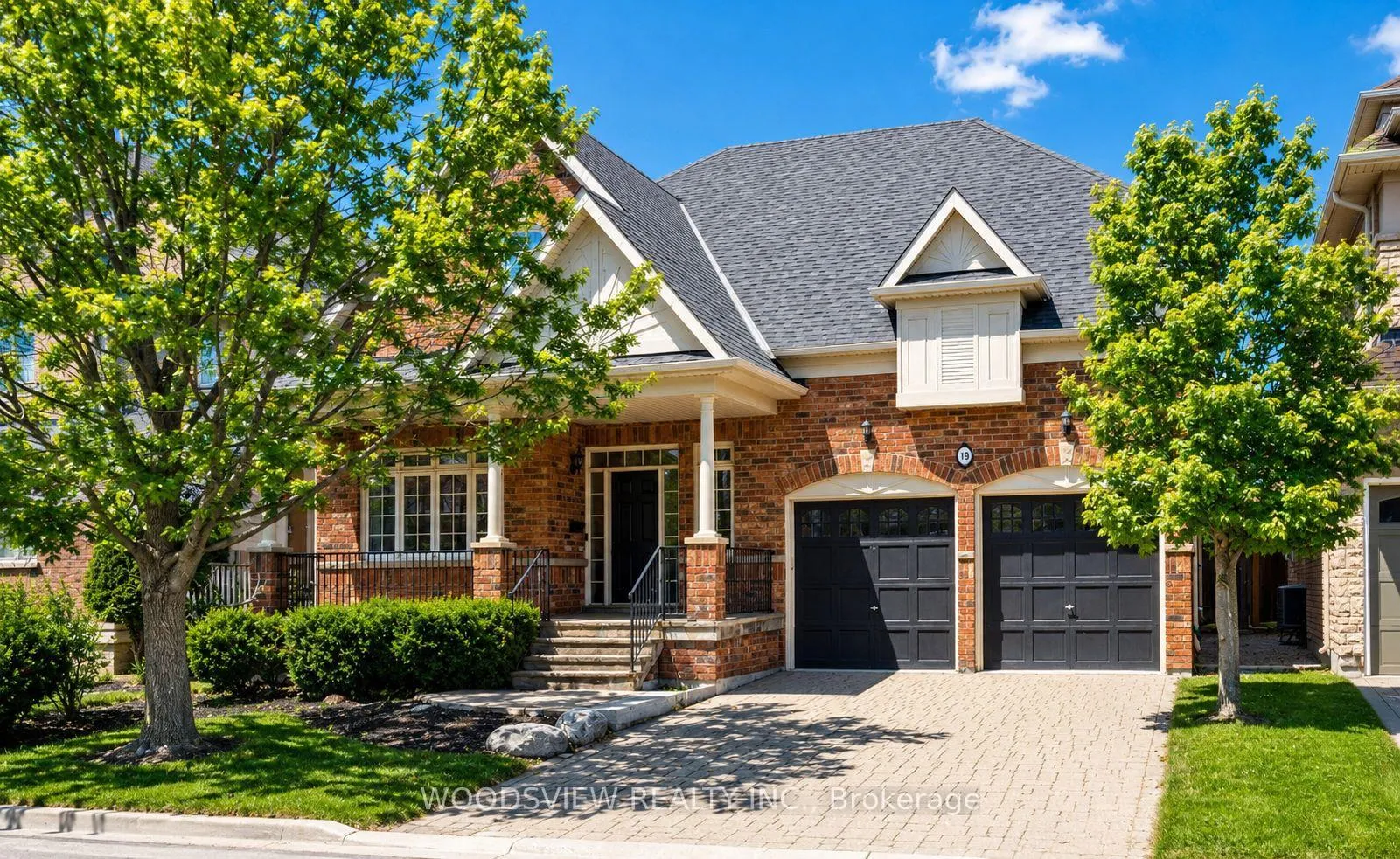 Photo 1 of 19 Weslock Crescent, Aurora, Bayview Northeast — HOMEH