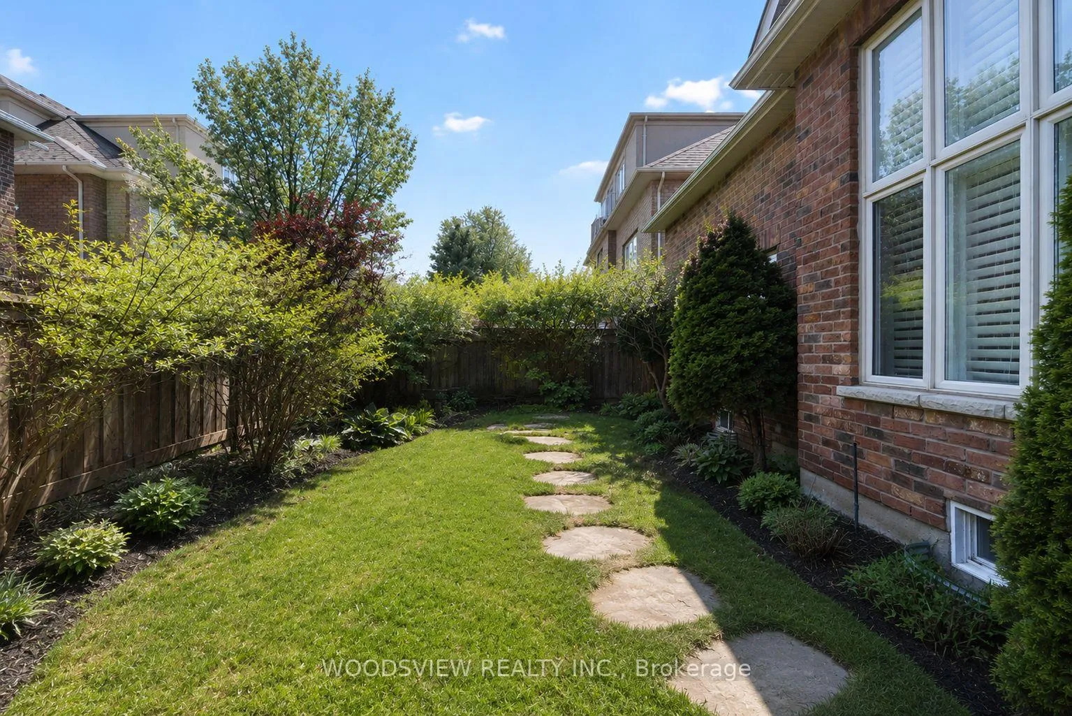 Photo 35 of 19 Weslock Crescent, Aurora, Bayview Northeast — HOMEH