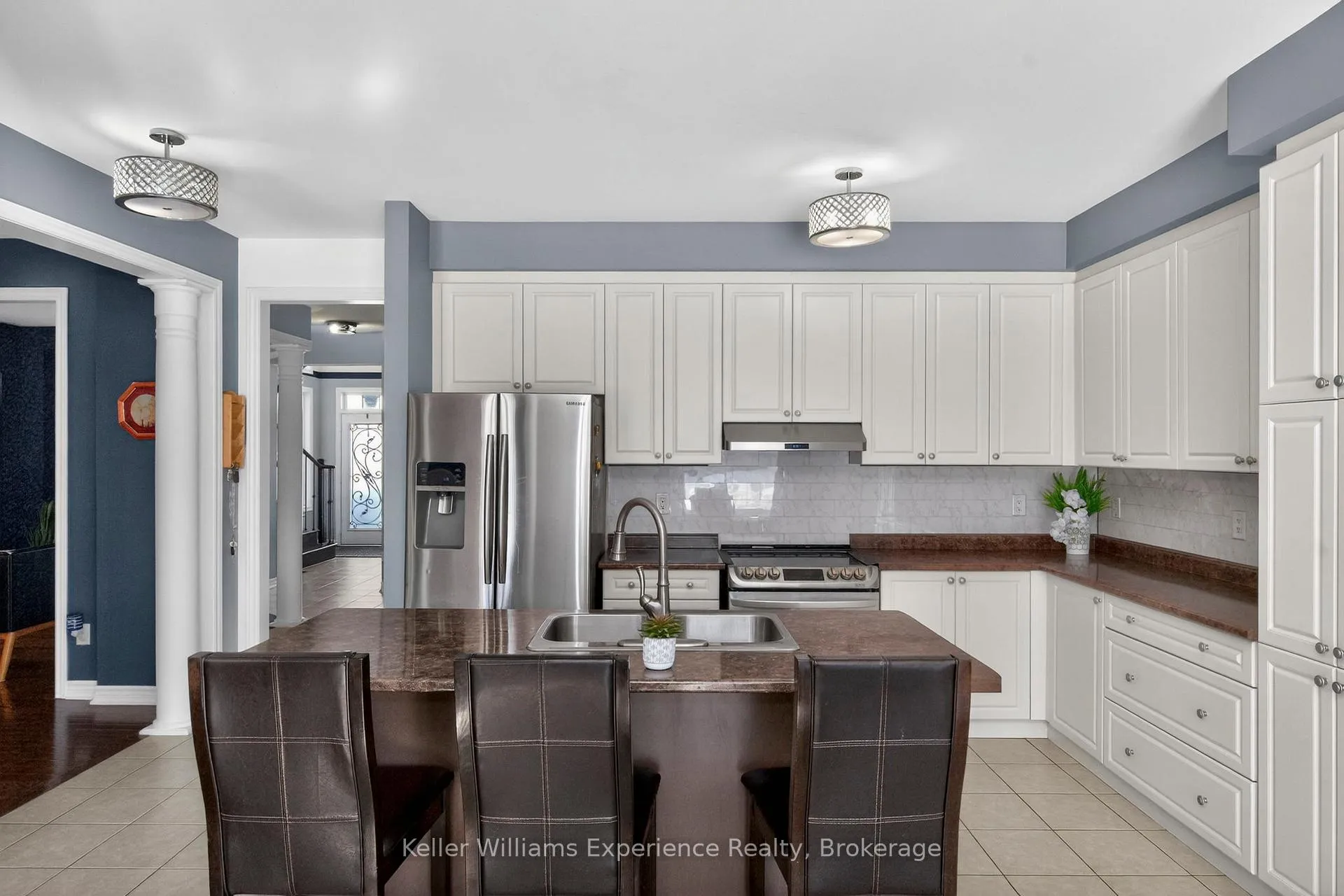 Photo 8 of 2090 Webster Boulevard, Innisfil, Alcona — HOMEH